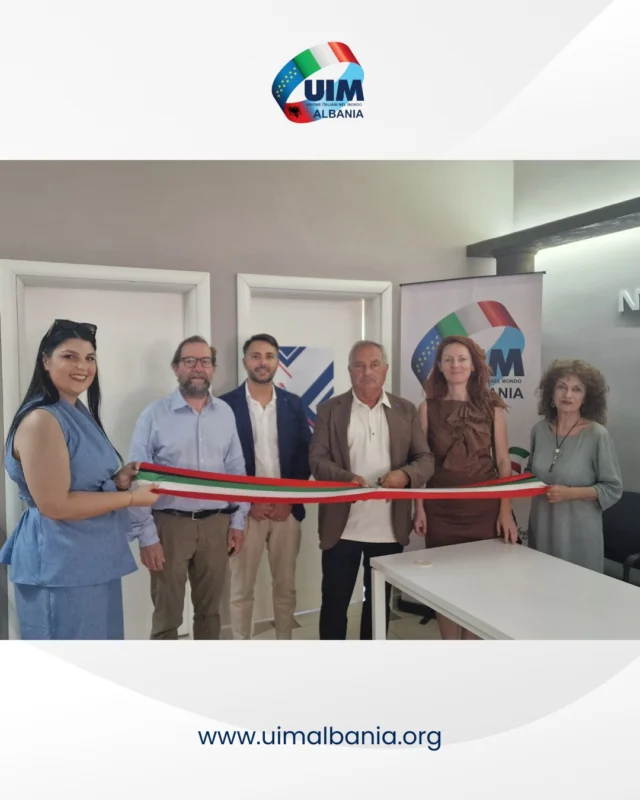 🇮🇹 UIM Albania continua a crescere, con un nuovo ufficio a Durazzo📌 Ottima notizia: finalmente siamo operativi tutti i giorni anche a Durazzo, portando i servizi del patronato Ital Uil ancora più vicini alla comunità italo-albanese, come promesso fin dall’inizio.Con il supporto del patronato ITAL e del Presidente nazionale Giuliano Zignani, che ha inaugurato la nuova sede con il tradizionale taglio del nastro, UIM Albania continua la propria missione: abbattere le barriere che ostacolano l’accesso ai diritti dei cittadini.📌 Durazzo, crocevia tra Italia e Albania, diventa punto di riferimento per una comunità unita e in crescita.🤝 La fiducia che ci avete dimostrato ci sprona a fare ancora di più, con il continuo sostegno del Presidente Zignani.📍 Vienici a trovare in via Grigor Durrsaku, vicino al Comune di Durazzo📞 Oppure chiamaci al: +355688221111@ITAL UIL Nazionale Giuliano Zignani ---------🇦🇱 UIM Albania vazhdon të rritet, me një zyrë të re në Durrës📌 Kemi një lajm fantastik: më në fund jemi operativë çdo ditë edhe në Durrës, duke sjellë shërbimet e patronatit Ital Uil akoma më afër komunitetit italo-shqiptar, ashtu siç e kemi premtuar që në fillim.Me mbështetjen e patronatit ITAL dhe Presidentit Giuliano Zignani, i cili përurori zyrën e re me prerjen tradicionale të shiritit, UIM Albania vazhdon misionin e saj: të heqë barrierat që pengojnë qytetarët të përfitojnë nga të drejtat e tyre.📌 Durrësi, vendtakim i kulturave italiane dhe shqiptare, bëhet pikë referimi për një komunitet të bashkuar dhe në zhvillim.🤝 Besimi që na keni treguar na shtyn të angazhohemi akoma më shumë, me mbështetjen e vazhdueshme të Presidentit Zignani.📍 Na vizitoni në rruga Grigor Durrsaku, pranë Bashkisë së Durrësit📞 Ose kontaktoni në: +355688221111...#uimalbania #italuil #durrës #komunitetitaloshqiptar #diritticittadini #nuovasede #patronatoital #serviziperlacittadinanza #comunitàitaloalbanese #assistenza #collaborazioneitaloalbanese #dirittisociali #durazzo